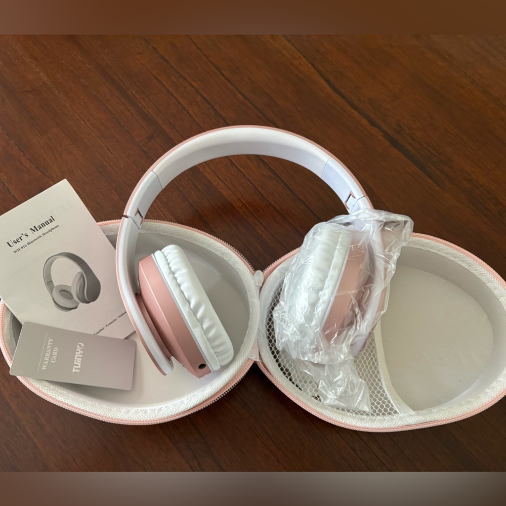 NWOT TUINYO BLUETOOTH WIRELESS HEADPHONES